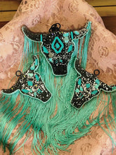 Load image into Gallery viewer, Black and teal stones Freshie