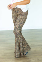 Load image into Gallery viewer, The Wild Ones Leopard Flare Pants, Tan: Multi / Large