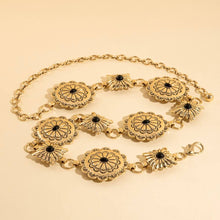 Load image into Gallery viewer, Western Round Concho Disc Chain Belt