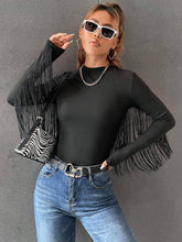 Load image into Gallery viewer, Fringe trim solid fitted tee