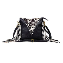 Load image into Gallery viewer, #22 Lizzy's Boutique Chilton Draw Concealed-Carry Bag - $64.99