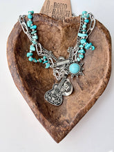 Load image into Gallery viewer, 3 layered Western Style Turquoise Stone Pendant Necklace Set